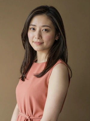 Hana, 28 years old from Japan